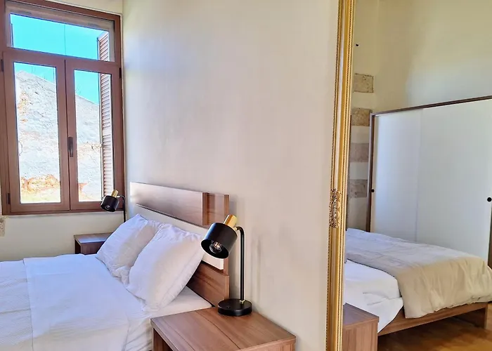 Casa Kadanoleon Old Town With Private Terrace 펜션 *